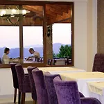 Hotel Perdikia Hill And