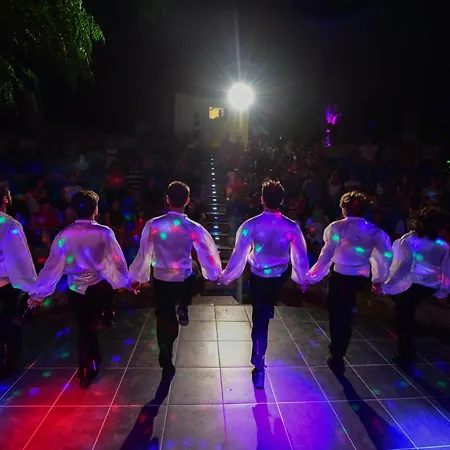 Perdikia Hill And 올루데니스