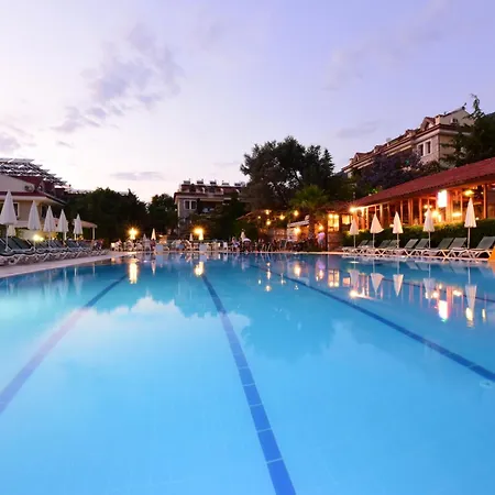 Otel Perdikia Hill And 4*