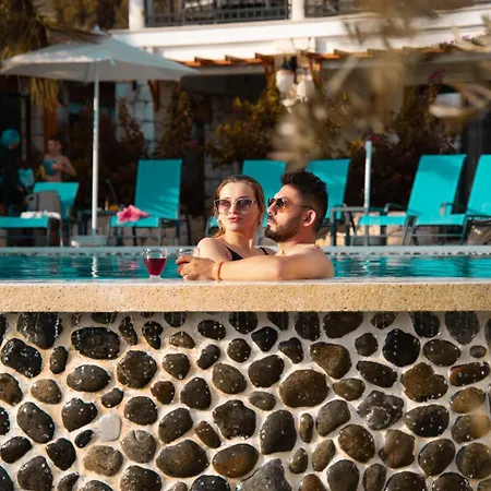 Otel Perdikia Hill And