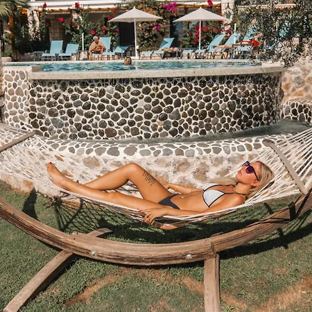 Perdikia Hill And 호텔 올루데니스