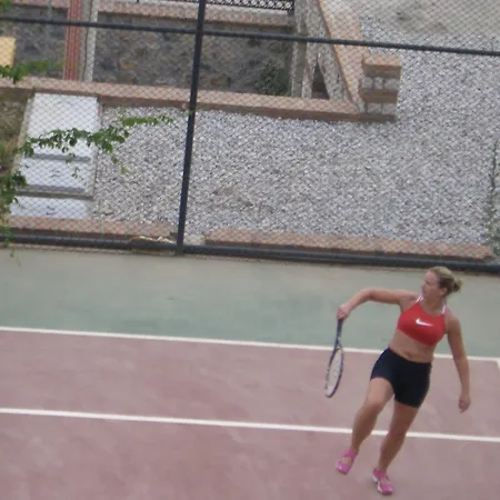 Perdikia Hill And 호텔 올루데니스