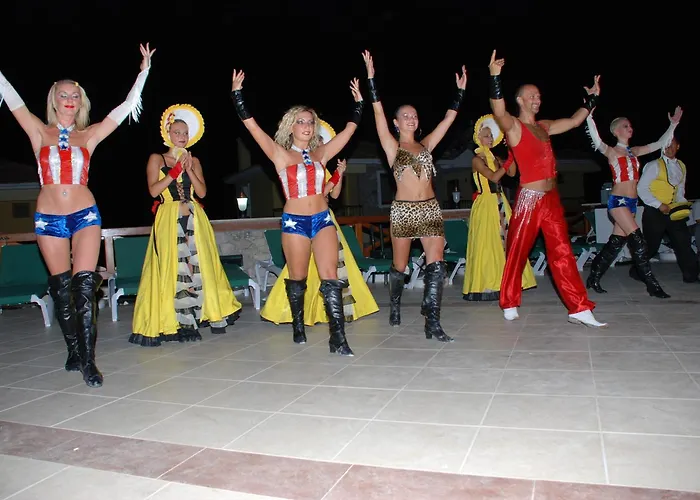 ホテル Perdikia Hill And オルデニズ