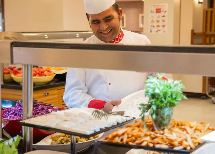 ホテル Perdikia Hill And オルデニズ