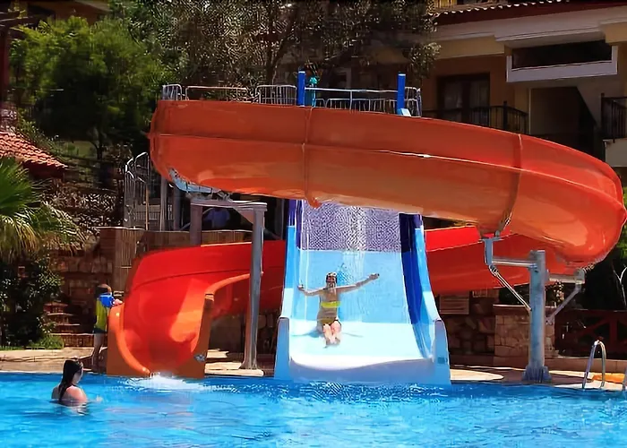 Perdikia Hill And ホテル オルデニズ