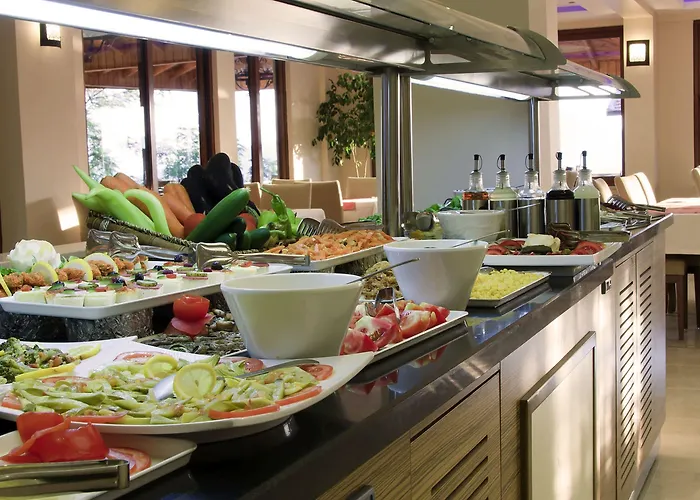 ホテル Perdikia Hill And 3*