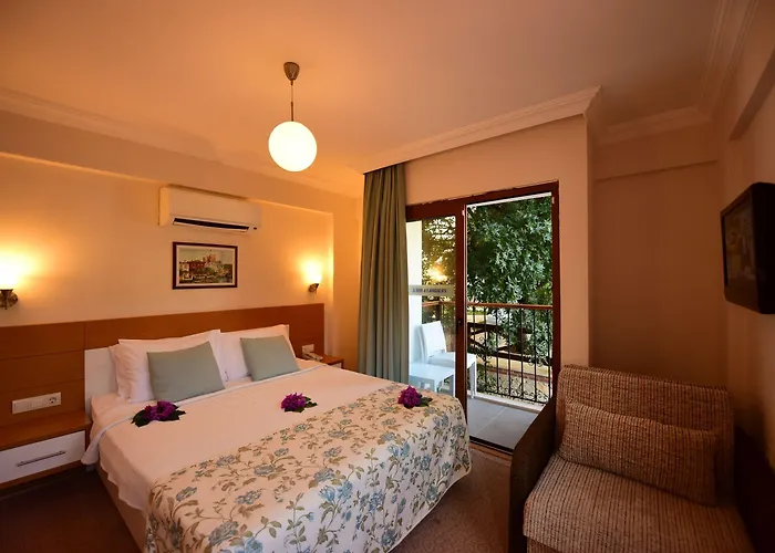 Perdikia Hill And 3* オルデニズ